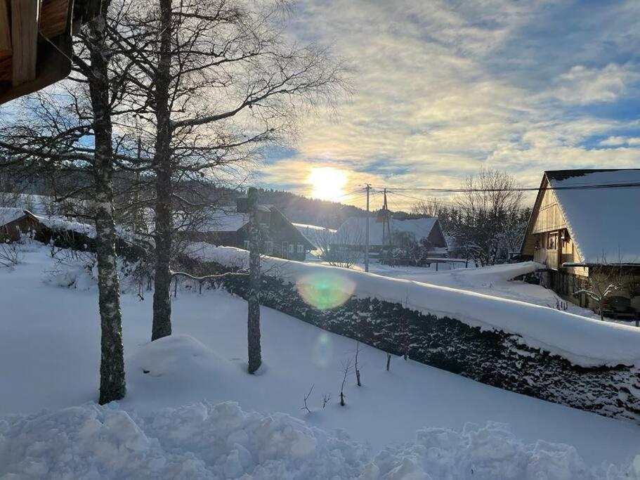 Nuit Insolite - La Cabane Du Haut-Doubs Les Gras Luaran gambar